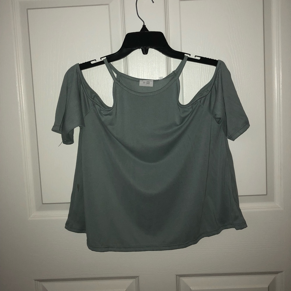 Me to We (pacsun) off the shoulder top